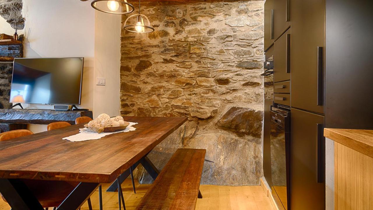 Saplan Real Estate Vilamos Βίλα Εξωτερικό φωτογραφία